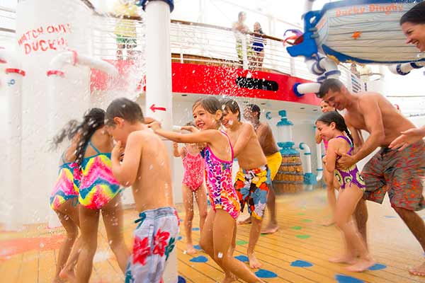 disney-fantasy-pools