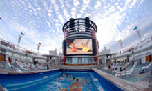 Disney Wonder - Goofy's Pool