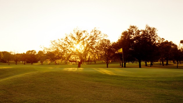 oak-trail-golf-course-00