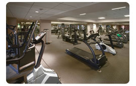 Loes Royal Pacific Hotel Fitness Center