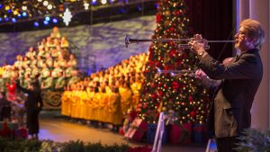 The ‘Candlelight Processional’ Returns To Epcot